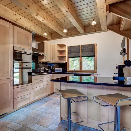 בקתה Leopard De Neige לה צומאז