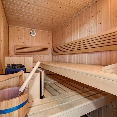 Leopard De Neige בקתה לה צומאז